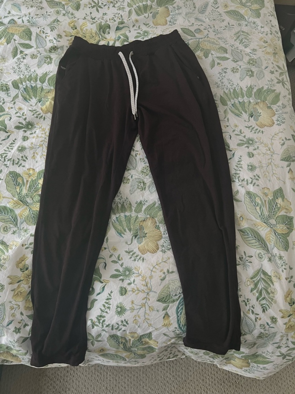 Vuori Black Jogger Pants with White Drawstring